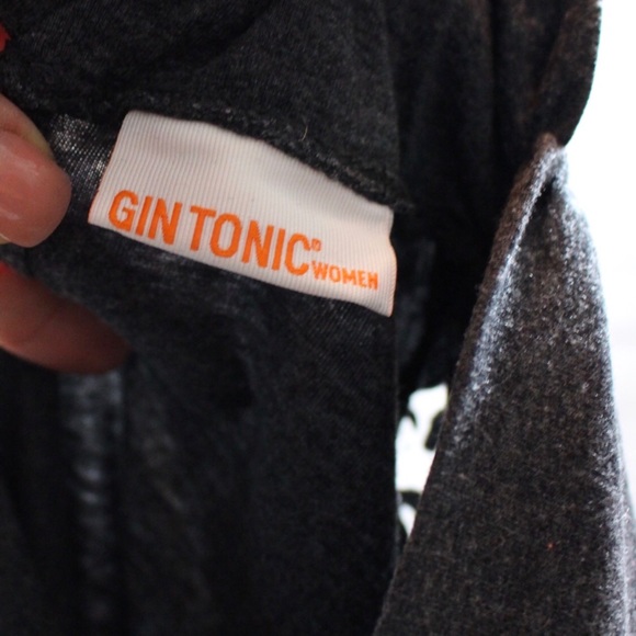 Gin Tonic High Neck Skull Lace - Picture 5 of 6